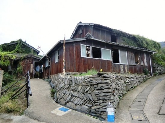Hachijuro house