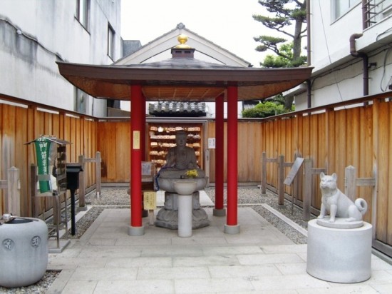 Shinto shrine in Zentsuji