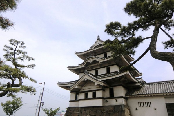 Takamatsu Castle's Moon-viewing tower