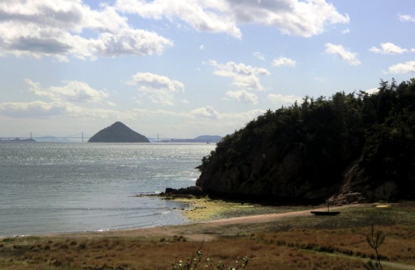 Naoshima beach and Ozuchishima