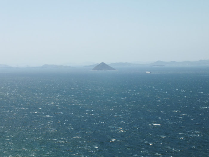 27 - Ozuchishima and Seto Inland Sea from Megijima