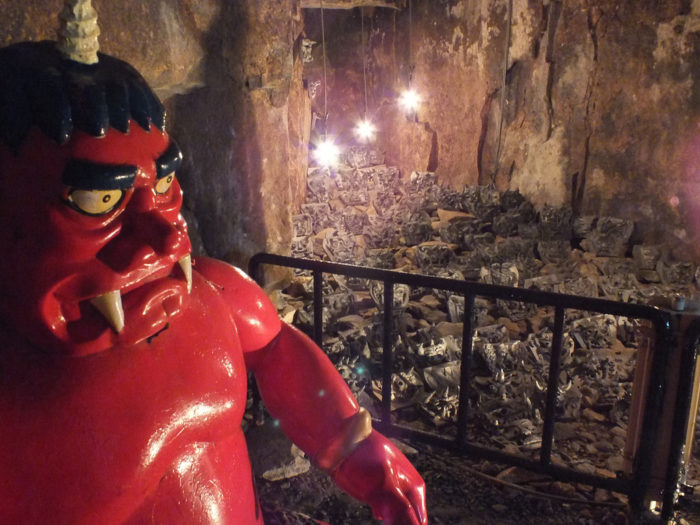 5 - Oni in Megijima Cave