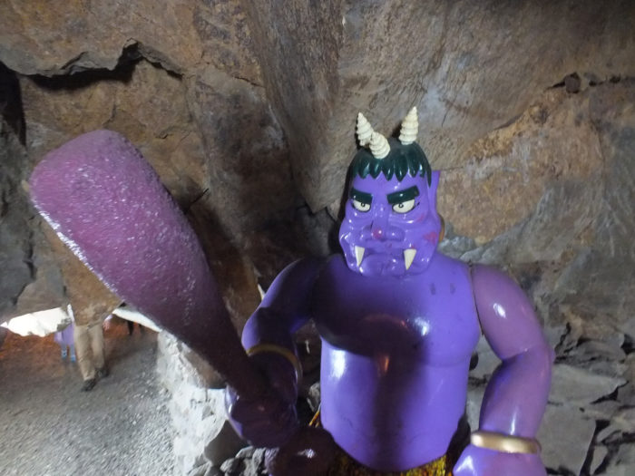 9 - Oni in Megijima Cave